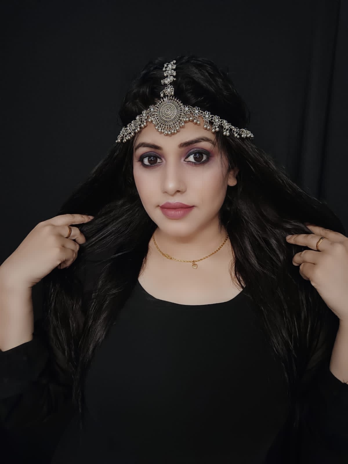 Beautiful silver tika