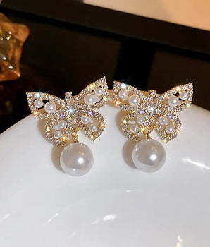 Beautiful pearl butterfly Earrings